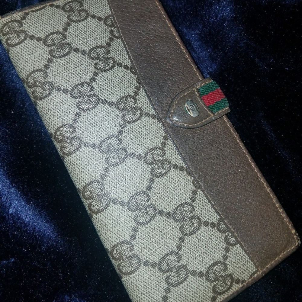 Gucci Vintage wallet ♡